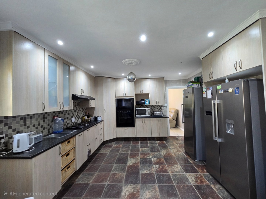 5 Bedroom Property for Sale in Heuwelsig Free State